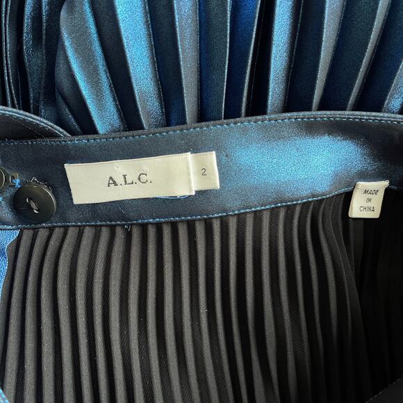 A.L.C. Bobby Blue Metallic Pleated Midi Skirt size 2 With Slit - Picture 7 of 7